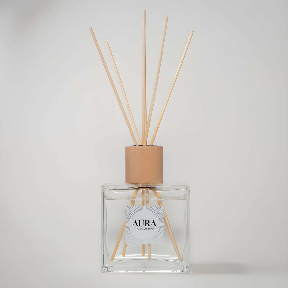 Warm Tobacco Signature Reed Diffuser